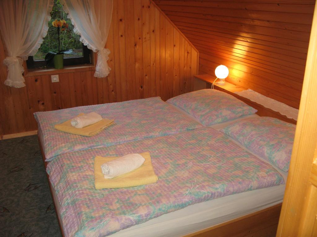 Pocitniska Hisa Ukanc Bohinj Oda fotoğraf